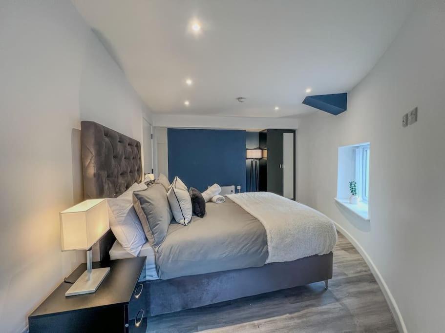 Orange Rentals-High Spec, Midnight Suite, Sleeps 4-Pets Welcome! Liverpool Extérieur photo