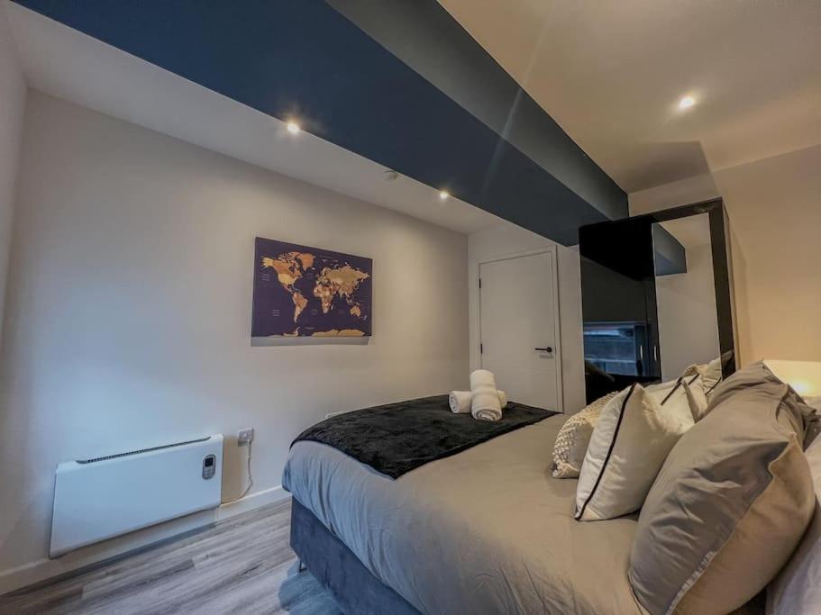 Orange Rentals-High Spec, Midnight Suite, Sleeps 4-Pets Welcome! Liverpool Extérieur photo