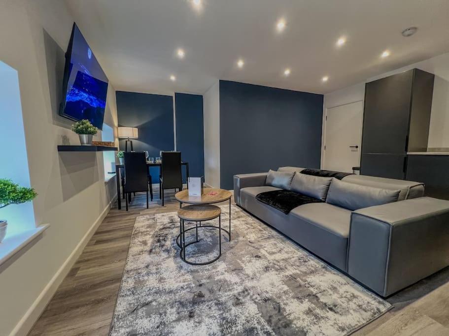 Orange Rentals-High Spec, Midnight Suite, Sleeps 4-Pets Welcome! Liverpool Extérieur photo
